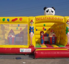 T2-2529 Joker và Panda Inflatable Trampoline