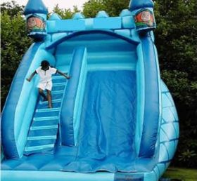 T8-657 Màu xanh Inflatable Castle Slide